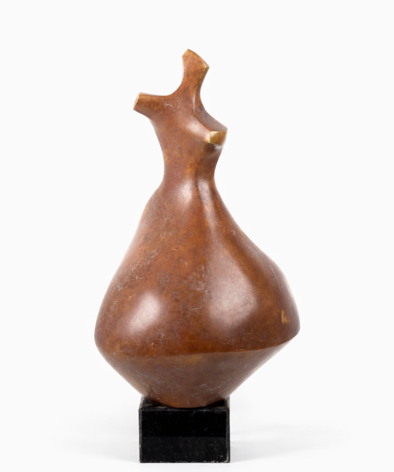 Graceful Silhouette – Bronze Sculpture by Mirna Isac