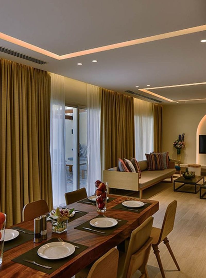 dining-area-retouch-req_wide